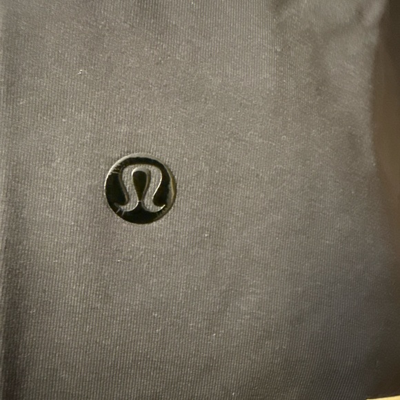 NWOT Lululemon Luxtreme Pant -26” - Picture 4 of 4